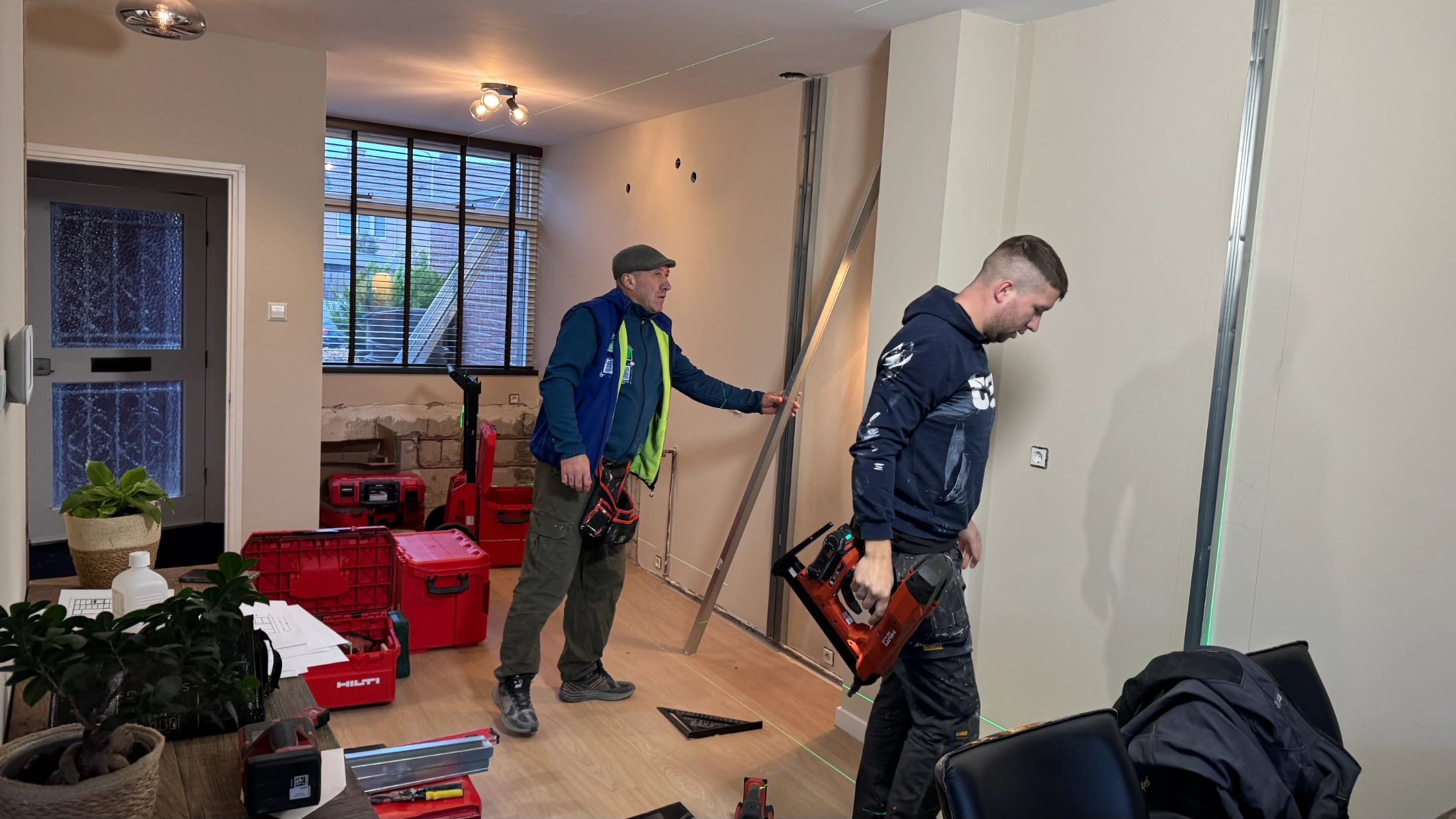 René’s kitchen feature walls in Strijen