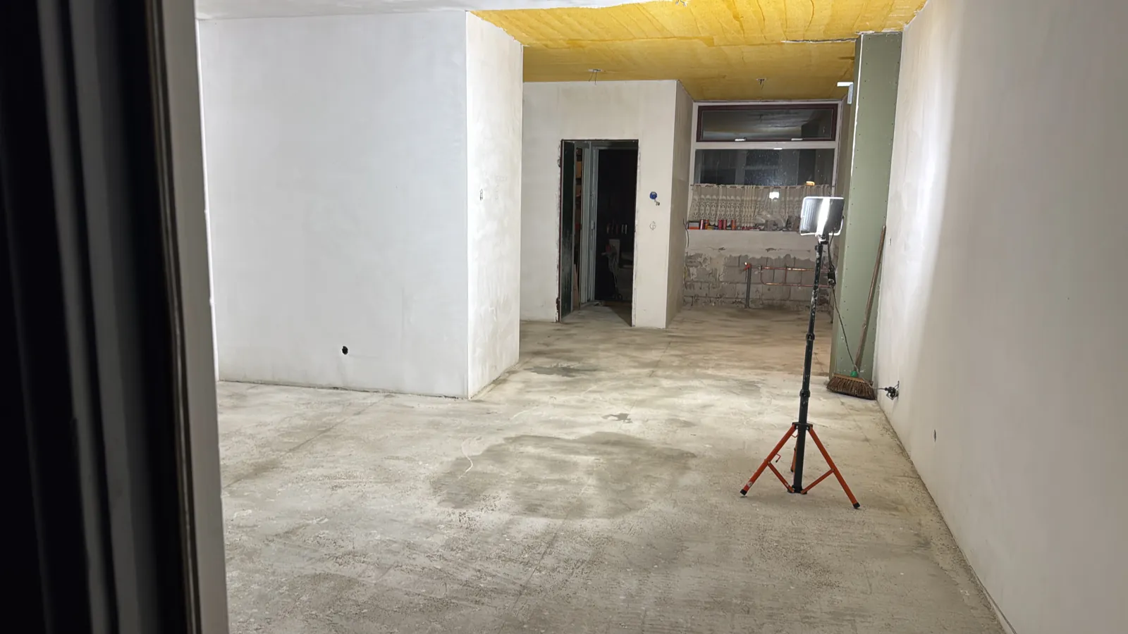 Volledige woningrenovatie van René in Strijen — 1